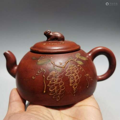 Chinese old Yixing Clay Teapot handcarved Grape pot Purple s...