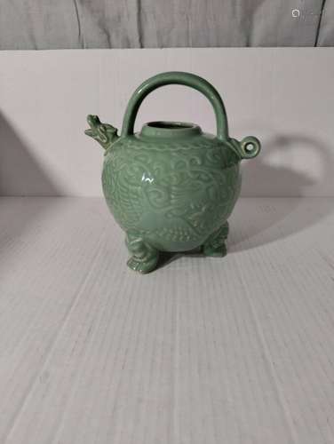 Beautiful Chinese Celadon Porcelain Pot