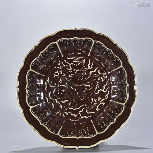 Youligong red dragon grain ling mouth fold along the plate o...