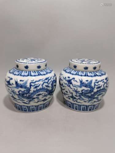 Blue and white dragon tea pot