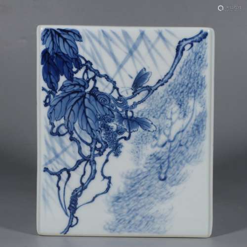 Wang step may WenWu have lent of modern blue and white flowe...