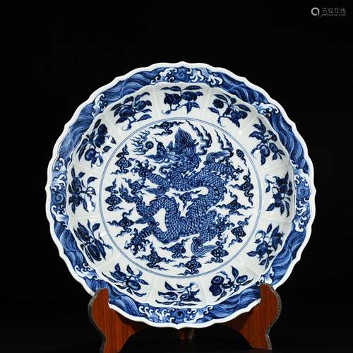 Blue and white dragon ling mouth fold along the plate of 7 c...