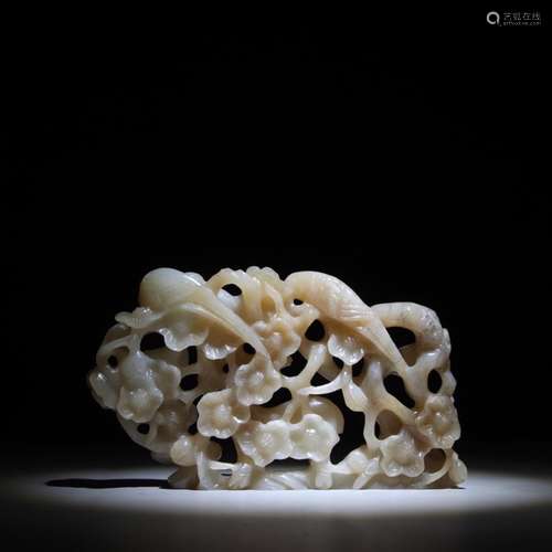 Hetian jade master furnishing articlesSize: high: 8 cm wide:...