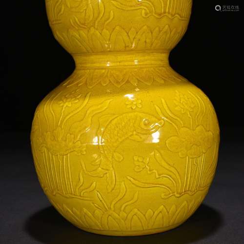 Jiao yellow glaze sculpture fish grain bottle gourd 33 * 20 ...