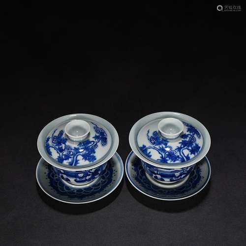 Blue and white YingXiWen tureen 9 x 11.5 cm