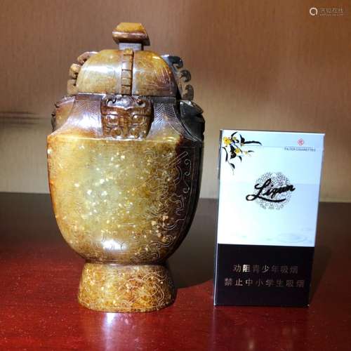 Hetian jade bottle