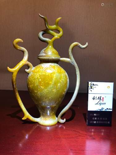 Hetian jade bottle