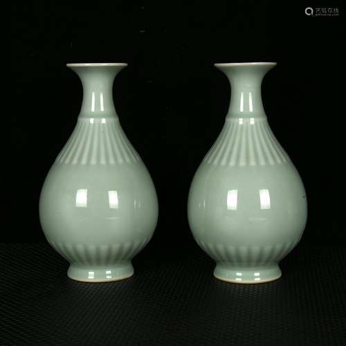 Powder blue glaze okho spring bottle21 cm diameter, 11 cm hi...