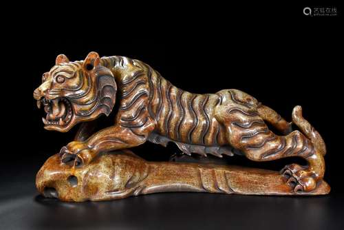 Hetian jade, jade tiger, the quality of the jade is exquisit...