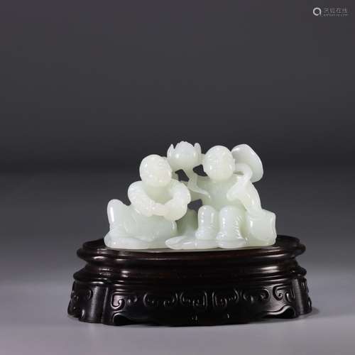 : hetian jade and two fairy placeSize: 8.2 cm long. 5 cm tal...