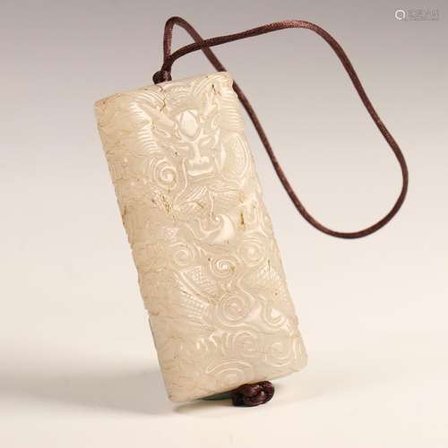 And hetian jade YunLongWen leSize: 5.8 cm long, 2.7 cm wide,...