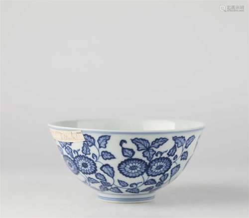 Chinese blue and white glaze flower pattern porcelain bowl, ...