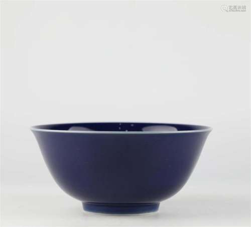 Chinese blue glazed porcelain bowl, Ming Dynasty