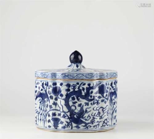 Chinese blue and white glazed dragon and phoenix patterns po...