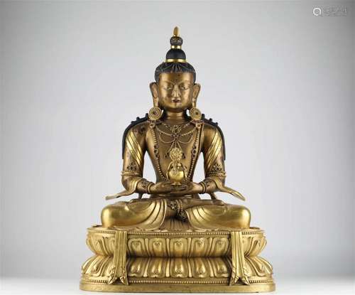 Chinese bronze gilded Buddha, 18th century