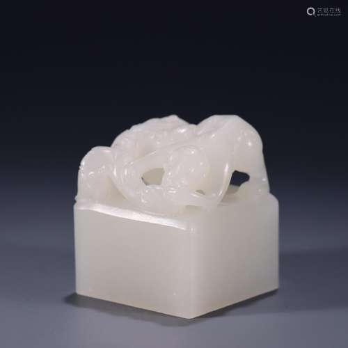 Hetian jade spirit monkey celebration stampHigh 4.7 cm. 4 cm...