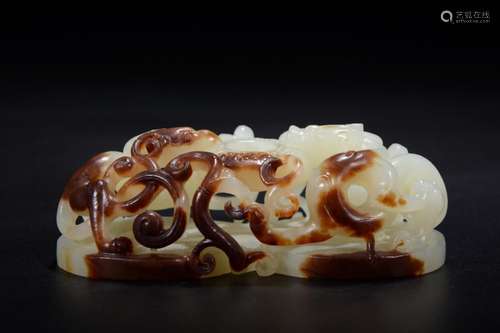 Hetian jade belt longfeng paperweightSize: 9.7 cm * 5 cm * 3...