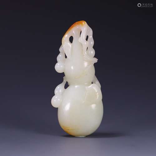 , hetian jade gourd put pieces, size: 9.3 * * * * 4.3 2.4 cm...