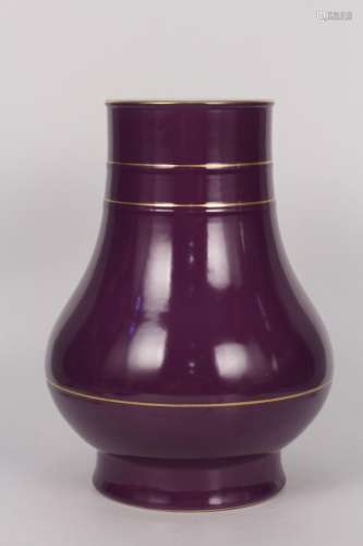 - purple glaze earsHeight 26.5 cm, diameter 11.5 cm, abdomen...