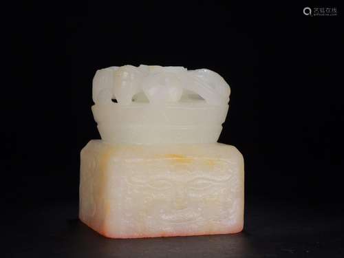 : hetian jade therefore dragon stampSize: 7.1 cm high 8.0 cm...