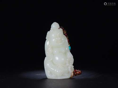 : hetian jade figures to piecesSize: length 5.0 cm width 3, ...