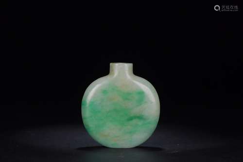 : jadeite snuff bottleSize: 4.8 cm wide and 1.3 cm high 5.1 ...