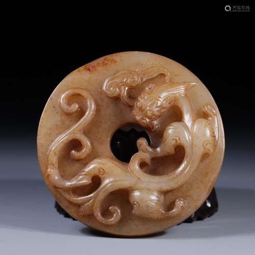 Hetian jade dragon wall8 centimeters in diameter. 1.4 centim...