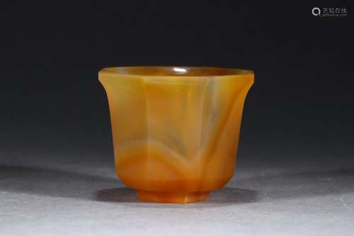 : agate six-party cup.Size 6.3 x6.3 x5.3 cm weighs 118 g