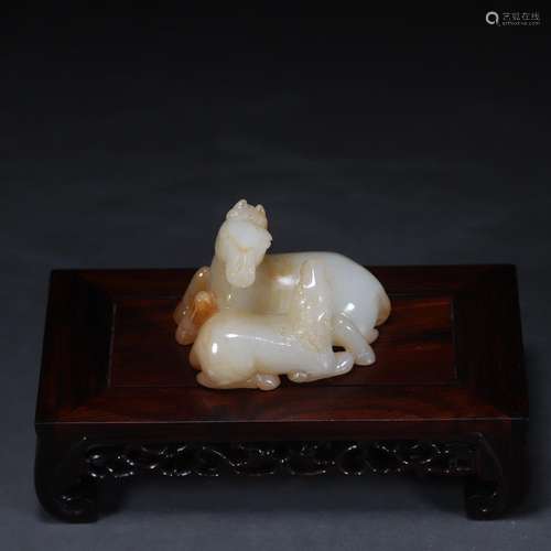 Hetian jade, double horse 4 cm thick 4.1 cm long and 6.1 cm ...