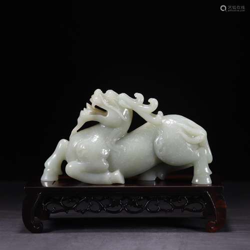 And hetian jade kirin 5.8 cm long and 19.5 cm high 10.5 cm t...