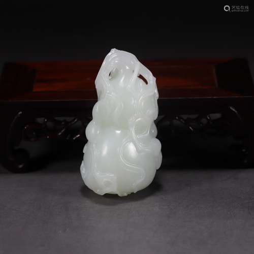 , hotan YuFu ten thousand generation 4 cm thick 3.5 cm long ...