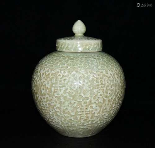 Longquan slice carved shou wen cover pot x23cm 29 500