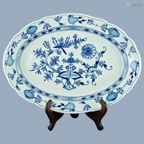 Antique Meissen German Porcelain Blue Onion 19" Platter