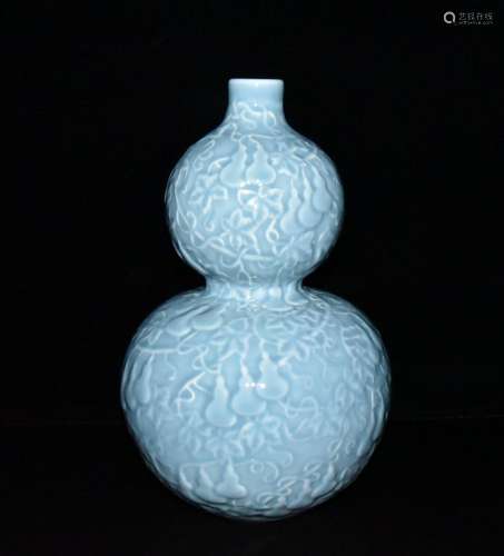 Sky blue glazed carved gourd bottle 33 x21cm 1200