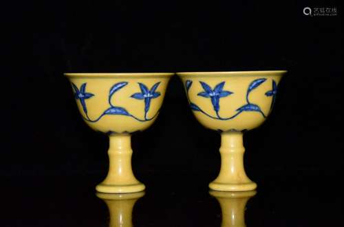 Chenghua yellow glaze 8.5 x8cm900 flower goblet with a pair ...