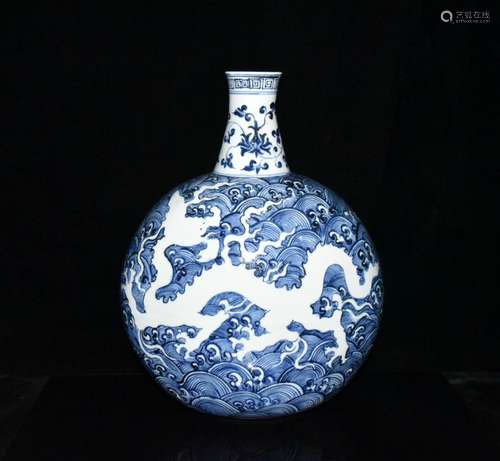 Blue and white dragon carving flat bottles x33x22. 45.3 5 cm...