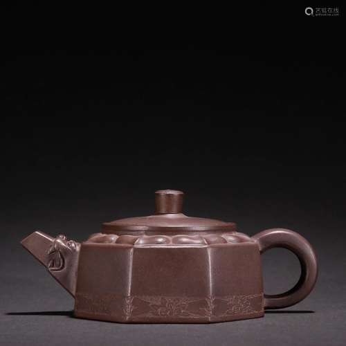 The teapot, violet arenaceous beast mouth.Specification: hig...