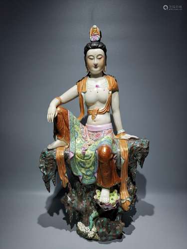 Red paint sit encrinite guanyin, pastel alum, height: 72 cm,...