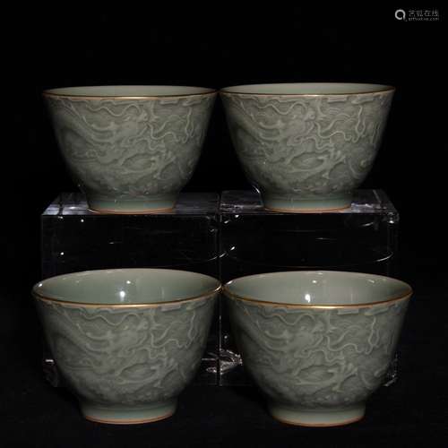 Pea green glaze anaglyph longfeng cup 5.5 by 8