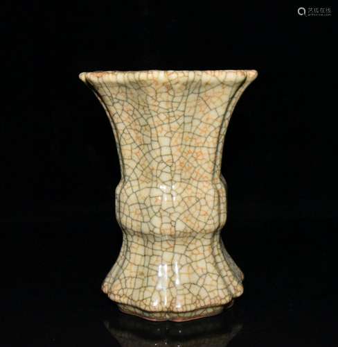 Elder brother kiln piece of gold wire flower vase with 15.7 ...