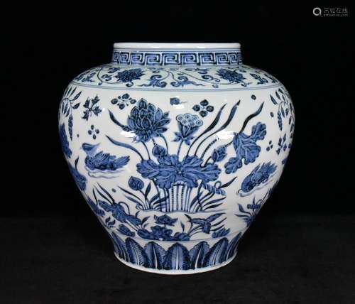 Yong xuan period blue and white girlfriend jug x38.5 37.5 cm