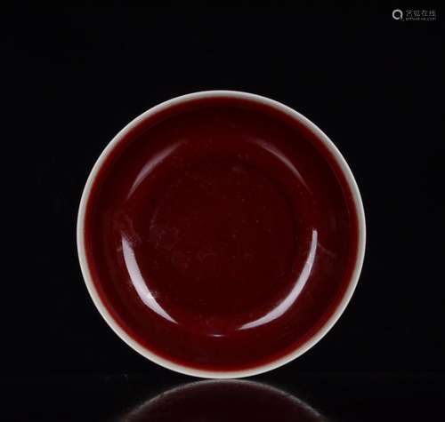 The red glaze plate;4.5 x22