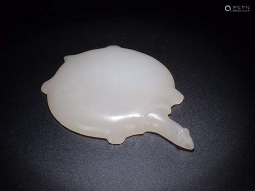 : hetian jade, jade turtle lickedSize: 9.4 cm wide and 6.7 c...