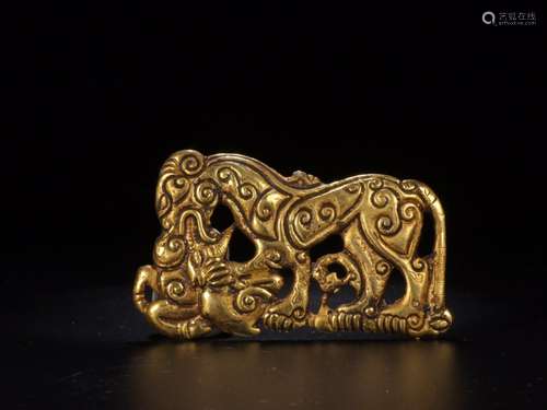 : gold wall of ancient beastSize: 8 cm wide and 0.3 cm high ...