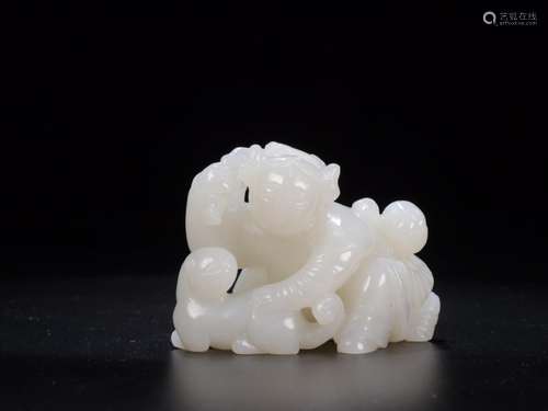 : hetian jade the boy to piecesSize: 6.8 cm wide and 3.3 cm ...