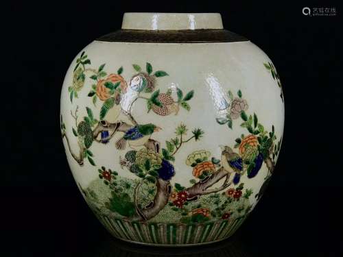 Colorful flowers and birds grain jar of 25/23.1990081076