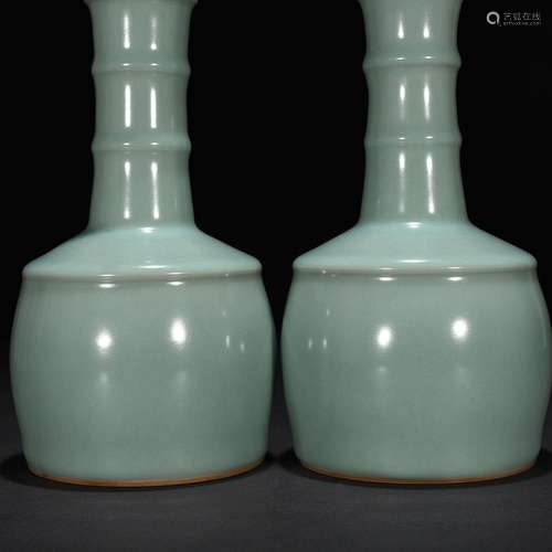 Longquan celadon powder blue glaze paper mallet bottle 24 * ...