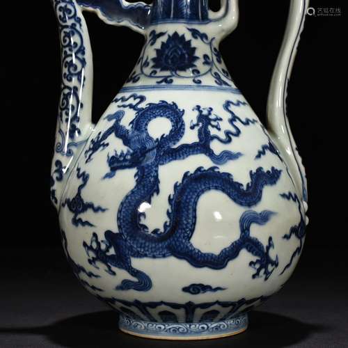 Blue and white dragon ewer 35 * 25 cm