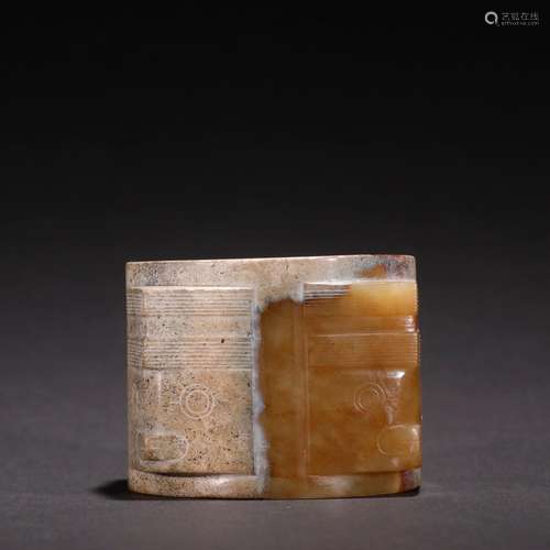 Ancient jade beast jade cong.Specification: high 4.3 5.5 dia...