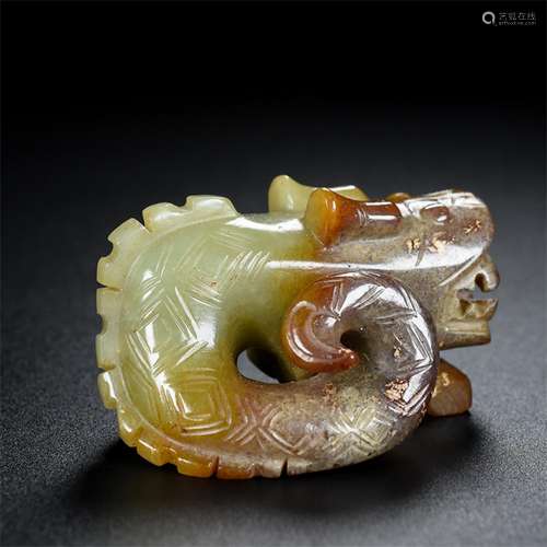 Hetian jade dragon hand the piece, the quality of the jade i...